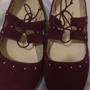 Maroon flats